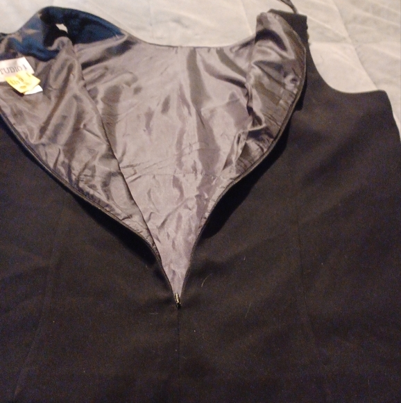 Studio 1 - Picture 5 of 6